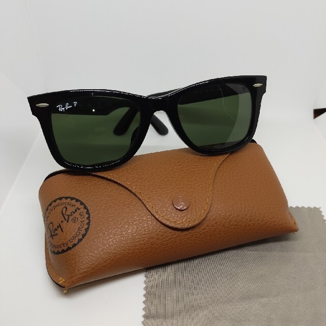 Ray-Ban(レイバン)のRay-Ban　レイバン　サングラス　made:ITALY　ブラック　偏光 メンズのファッション小物(サングラス/メガネ)の商品写真