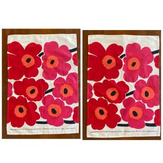 マリメッコ(marimekko)の専用 マリメッコ ウニッコ ティータオル2枚(収納/キッチン雑貨)