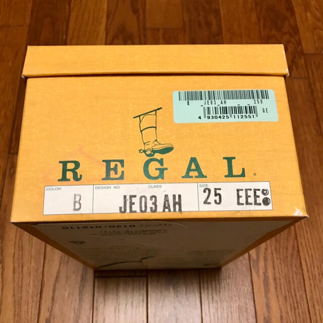 REGAL(リーガル)のREGAL リーガル JE03 AH ブラック ウイングタッセル メンズの靴/シューズ(ドレス/ビジネス)の商品写真