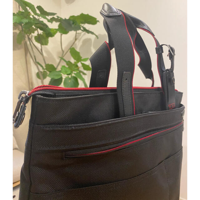 【超美品！1度のみ使用】TUMI 223119DR4 ビジネストートバッグ