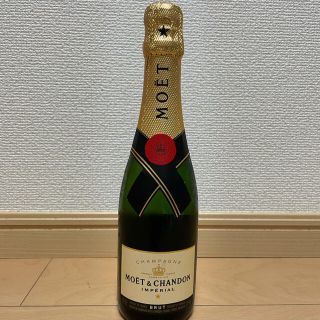 モエエシャンドン(MOËT & CHANDON)のモエシャンドン　モエット　モエ　シャンパン　アンペリアル　375ml  12度(シャンパン/スパークリングワイン)