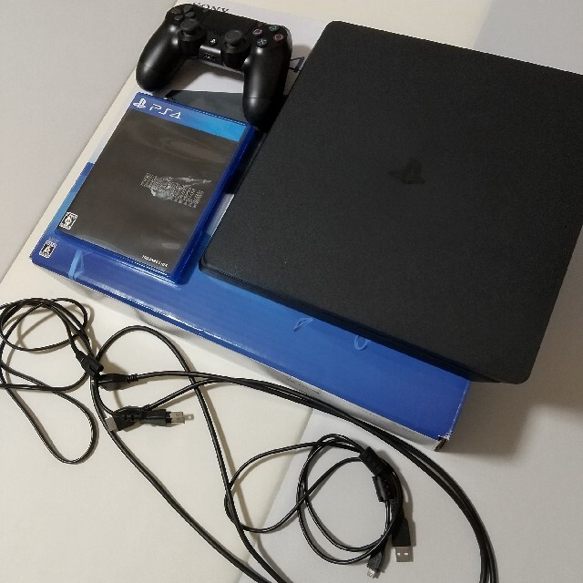 PlayStation4(プレイステーション4)の【トオルくん様専用】PS4 本体 CUH-2000AB01 & FFⅦソフト エンタメ/ホビーのゲームソフト/ゲーム機本体(家庭用ゲーム機本体)の商品写真