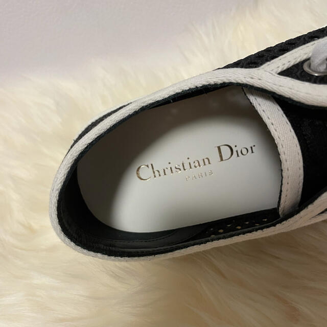 Christian Dior(クリスチャンディオール)のディオール WALK'N'DIOR  スニーカー レディース　37.5 レディースの靴/シューズ(スニーカー)の商品写真