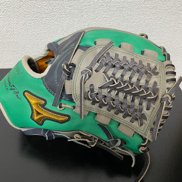 MIZUNO(ミズノ)のミズノプロ　オプション　オーダー　限定色　内野手　菊池モデル スポーツ/アウトドアの野球(グローブ)の商品写真