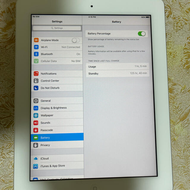 完動品　iPad2 大容量64GB  WiFiモデル　アイパッド　第2世代 4