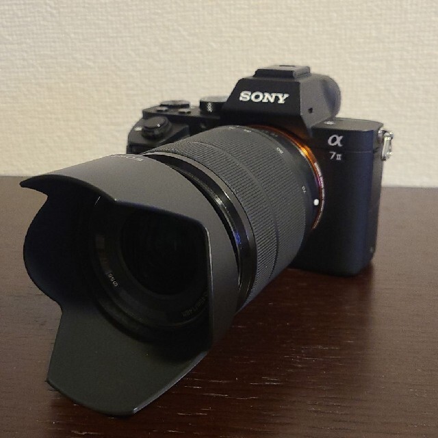 SONY(ソニー)のsony a7ii ズームレンズキット ミラーレス一眼 スマホ/家電/カメラのカメラ(ミラーレス一眼)の商品写真