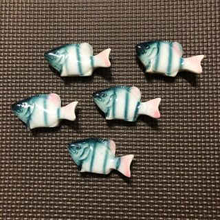 お魚の可愛い箸置き　5個セット(食器)