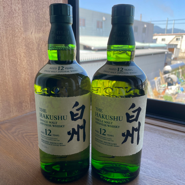 サントリー(サントリー)のサントリー　白州12年700ml 2本新品※21日購入なら当日発送 食品/飲料/酒の酒(ウイスキー)の商品写真