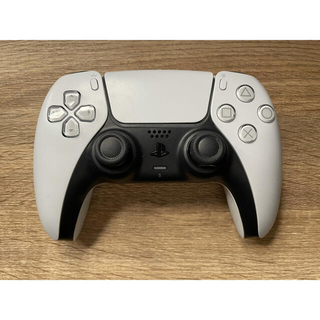 プレイステーション(PlayStation)のPS5 コントローラー　白　微ジャンク(家庭用ゲーム機本体)