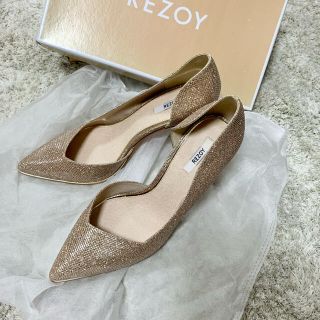 リゾイ(REZOY)のREZOY グリッターラメパンプス24.5cm中敷付き(ハイヒール/パンプス)