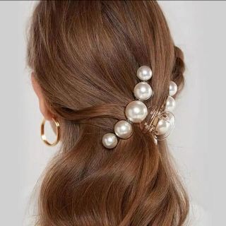 ジェイダ(GYDA)の【訳あり】新品インポート♡5連 パール ヘアクリップ バンクリップ バレッタ(バレッタ/ヘアクリップ)