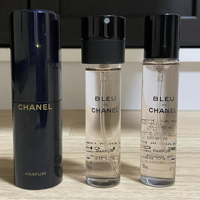 CHANEL(シャネル)のブルー ドゥ シャネル オードゥ パルファム トラベル スプレイ  20ml コスメ/美容の香水(香水(女性用))の商品写真