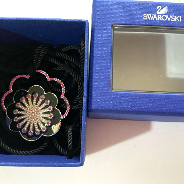 SWAROVSKI(スワロフスキー)のSWAROSKI　ネックレス　 レディースのアクセサリー(ネックレス)の商品写真