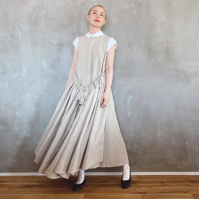 madder madder curtain dress ベージュ ワンピース