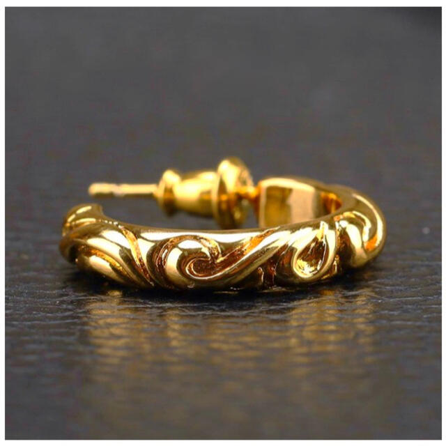 Chrome Hearts - 22k スクロールフープピアス 両耳 ゴールドの通販 by