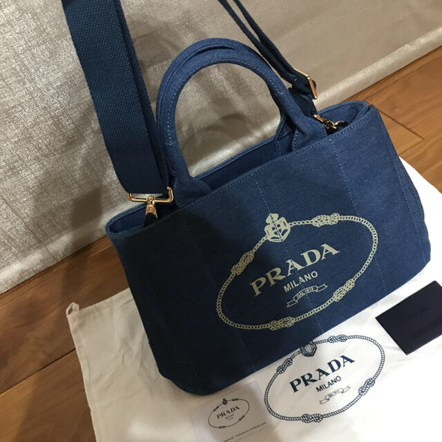 新品未使用　PRADA プラダカナパ2Wトートバック　デニムブルー白字ホワイト