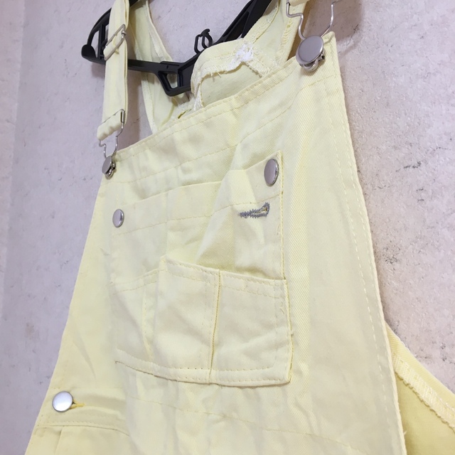 dholic(ディーホリック)のサロペット ペールカラー オーバーオール 韓国 オルチャン 春 パステル 黄色 レディースのパンツ(サロペット/オーバーオール)の商品写真