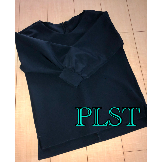 PLST(プラステ)のプラステ　袖ボリュームバッグジッププルオーバー レディースのトップス(カットソー(長袖/七分))の商品写真