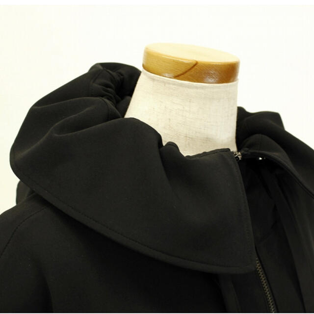 TREFLE +1  グレースフーディコート レディースのジャケット/アウター(スプリングコート)の商品写真