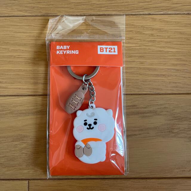 防弾少年団(BTS)(ボウダンショウネンダン)のBT21 BABY RJ シリコンキーリング☆新品未開封 エンタメ/ホビーのおもちゃ/ぬいぐるみ(キャラクターグッズ)の商品写真