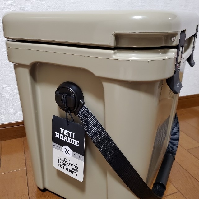 Snow Peak(スノーピーク)の【YETI】Roadie24 イエティ ローディ24 クーラーボックス スポーツ/アウトドアのアウトドア(食器)の商品写真