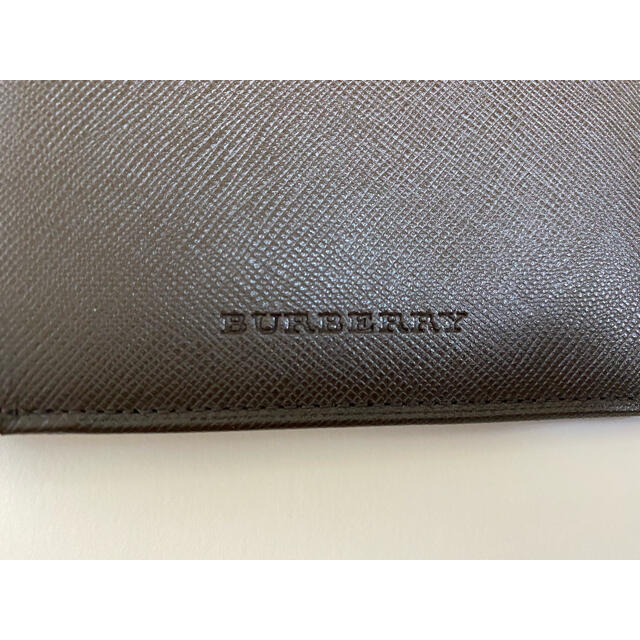 BURBERRY(バーバリー)の新品未使用 BURBERRY 二つ折り財布 メンズのファッション小物(折り財布)の商品写真