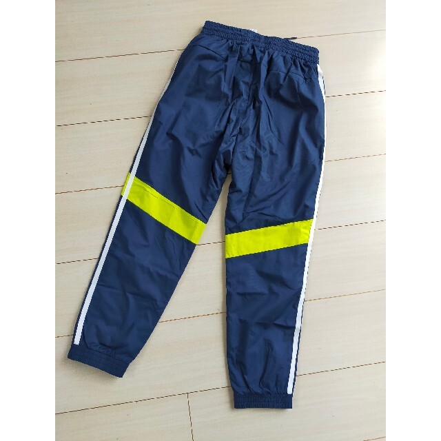 adidas(アディダス)の★新品★アディダス　パンツ　140cm キッズ/ベビー/マタニティのキッズ服男の子用(90cm~)(パンツ/スパッツ)の商品写真