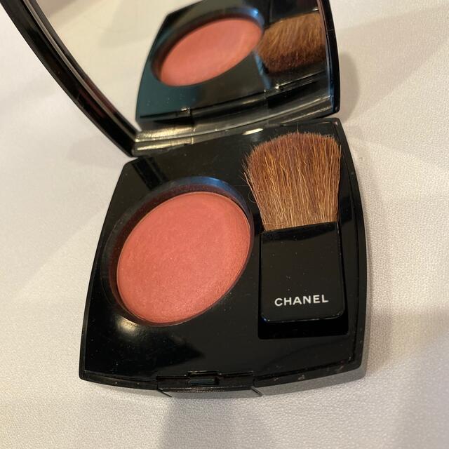 CHANEL(シャネル)のCHANEL チーク　中古　99 ローズペタル コスメ/美容のベースメイク/化粧品(チーク)の商品写真