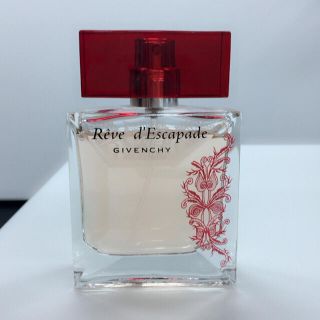 ジバンシィ(GIVENCHY)のGIVENCHY レーヴエスカパードオーデトワレ 50ml(香水(女性用))