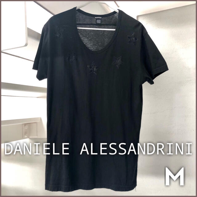 USED美品 メンズ ダニエレアレッサンドリーニ UネックTシャツ 黒 Ｍ | フリマアプリ ラクマ