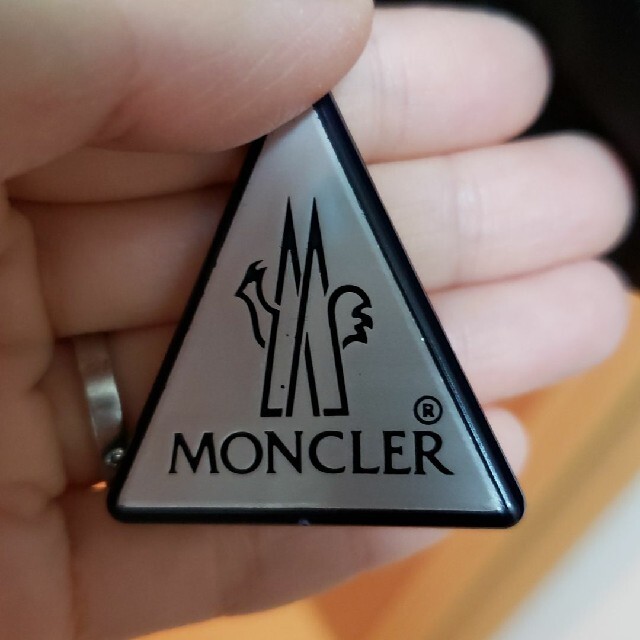 MONCLER(モンクレール)のMONCLER　lenar 0サイズ レディースのジャケット/アウター(ダウンジャケット)の商品写真