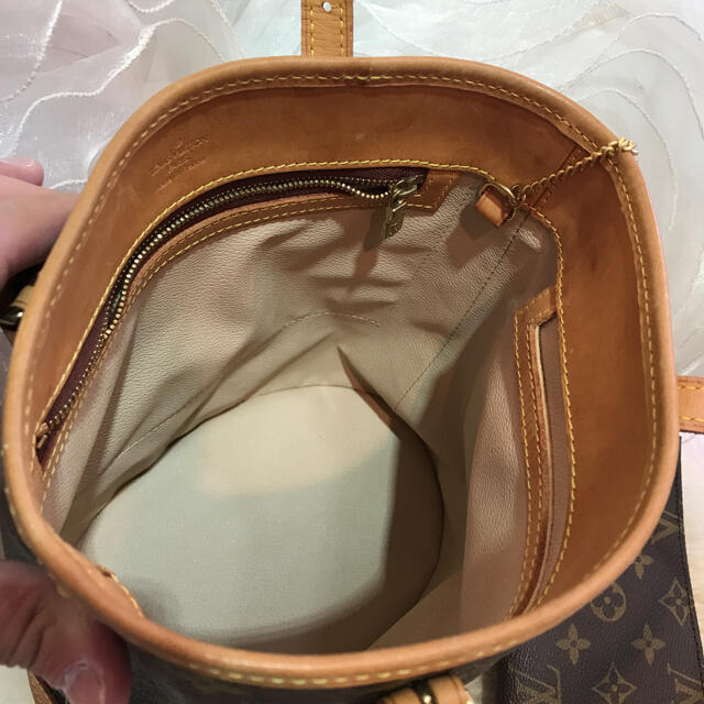 LOUIS VUITTON - ☆ベタ無し☆ルイヴィトン プチバケットPM ポーチ付き モノグラム 旧型の通販 by のきてん's shop| ルイヴィトンならラクマ LOUIS VUITTON - ☆ベタ無し☆ルイヴィトン プチバケットPM ポーチ付き モノグラム 旧型の通販 by のきてん's shop| ルイヴィトンならラクマ