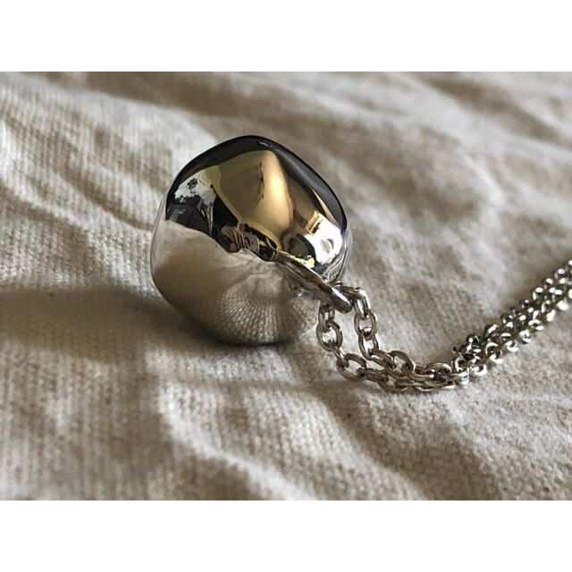 DEUXIEME CLASSE(ドゥーズィエムクラス)のCHIEKO＋　wonky ball necklace silver925 レディースのアクセサリー(ネックレス)の商品写真