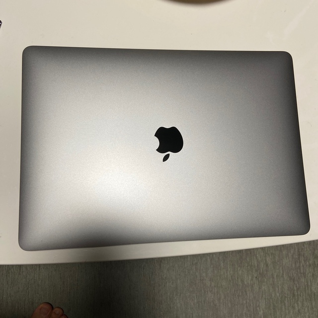 Mac (Apple)(マック)のMacBook Pro 13inch 256GB 2019モデル【中古美品】 スマホ/家電/カメラのPC/タブレット(ノートPC)の商品写真