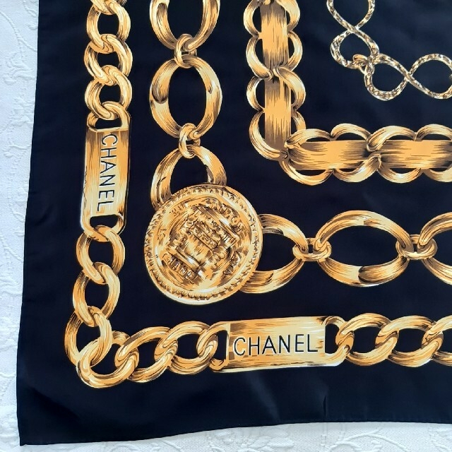 CHANEL(シャネル)のCHANEL　⚠️⚠️ミカ様用　⚠️⚠️⚠️⚠️⚠️ミカ様用⚠️⚠️⚠️⚠️⚠️ レディースのファッション小物(バンダナ/スカーフ)の商品写真