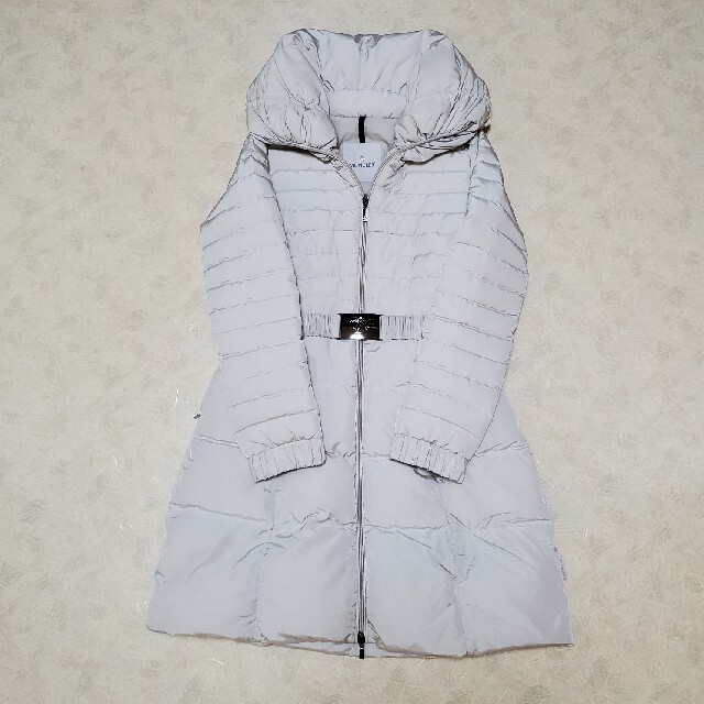 MONCLER(モンクレール)のモンクレール　ダウン　ロング　0サイズ レディースのジャケット/アウター(ダウンジャケット)の商品写真