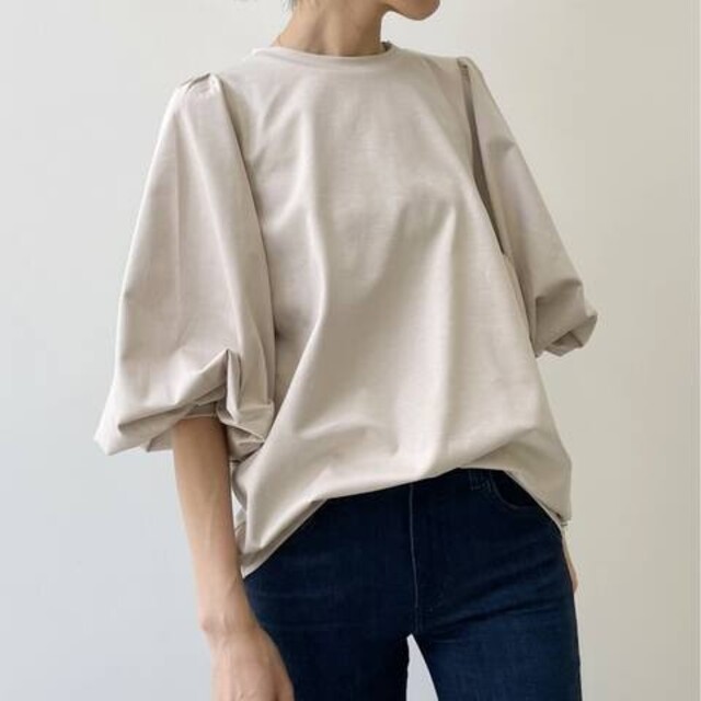 L'Appartement DEUXIEME CLASSE(アパルトモンドゥーズィエムクラス)の新品、未使用アパルトモンgather long sleeve  tee レディースのトップス(カットソー(長袖/七分))の商品写真