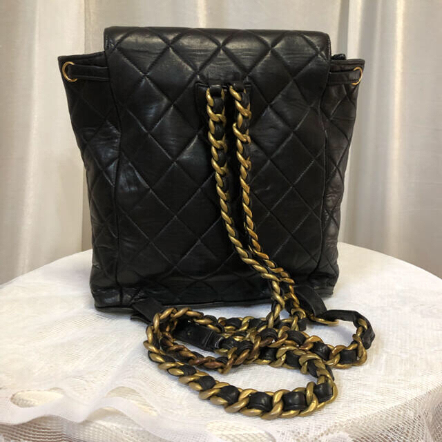 CHANEL(シャネル)のCHANEL シャネル マトラッセ  チェーン リュック ギャランティカード有 レディースのバッグ(リュック/バックパック)の商品写真