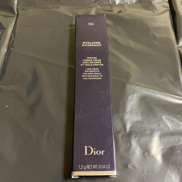 Dior(ディオール)の匿名配送✨Dior ディオール クレヨン アイライナー シャープナー付属 コスメ/美容のベースメイク/化粧品(アイライナー)の商品写真