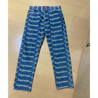 シュプリーム(Supreme)のsupreme frayed logos denim pants(デニム/ジーンズ)