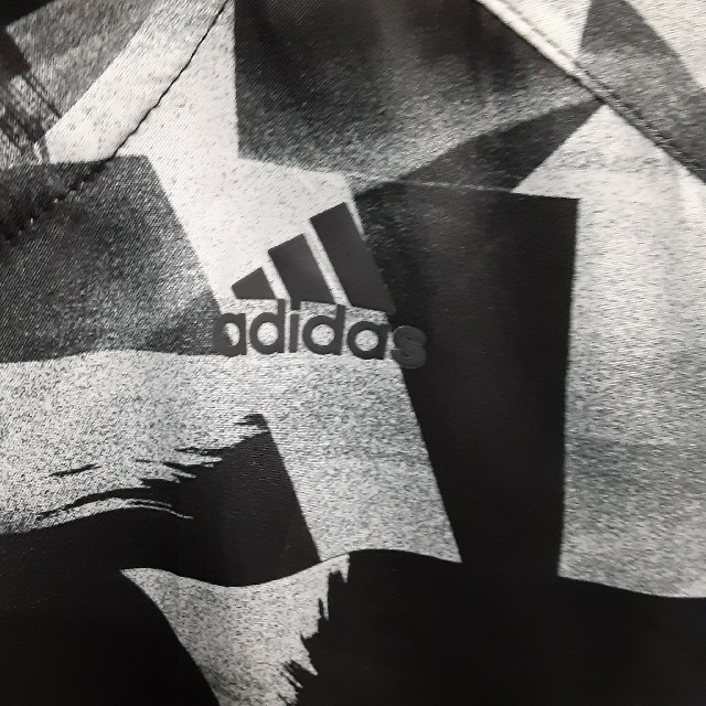 adidas(アディダス)の専用adidas(アディダス) ナイロンジャケット レディースのジャケット/アウター(ナイロンジャケット)の商品写真