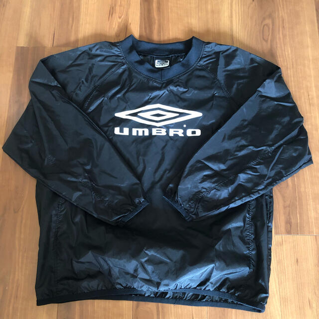 UMBRO(アンブロ)のumbro ピステ 140 ブラック ナイキ adidas LUZ スポーツ/アウトドアのサッカー/フットサル(ウェア)の商品写真