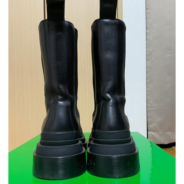 ボッテガヴェネタ タイヤブーツ 2