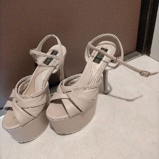 JOJO BRAGAISヒールの通販 by るんるショップ|ラクマ