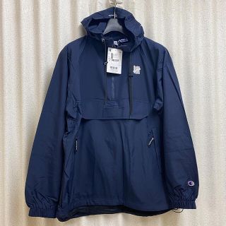 アンディフィーテッド(UNDEFEATED)のバロウズ様専用　新品 UNDEFEATED CHAMPION パーカー L(マウンテンパーカー)