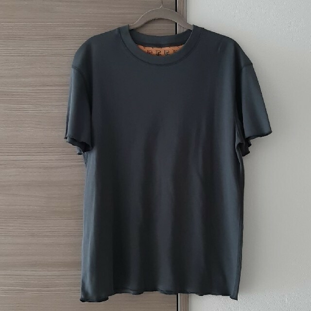公式オンラインストア ルシアンペラフィネ　新品未使用　Tシャツ　ロック Tシャツ/カットソー(半袖/袖なし)
