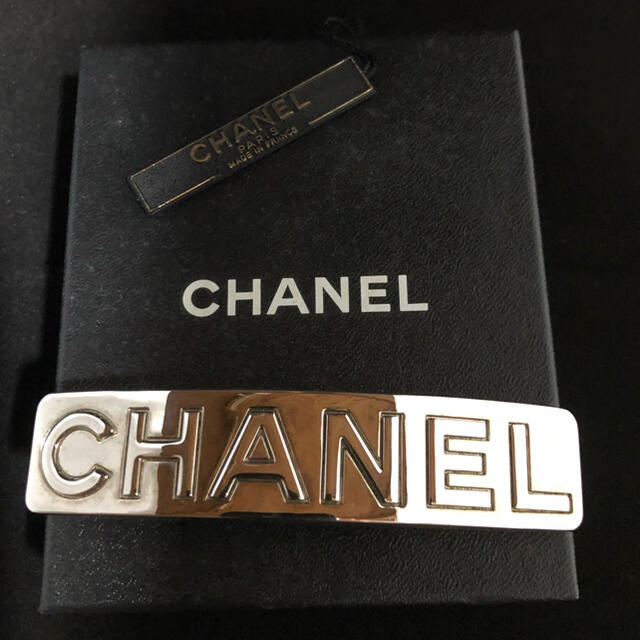 売り切れ必至！ CHANEL ヴィンテージ シャネル バレッタ 美品 バレッタ+ヘアクリップ