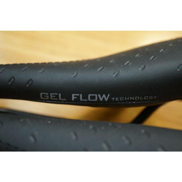 Selle Italia Max Flite Gelflow Racingサドル スポーツ/アウトドアの自転車(パーツ)の商品写真