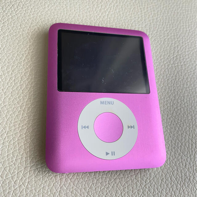 iPod(アイポッド)のiPod nano 8GB Pink 中古品 スマホ/家電/カメラのオーディオ機器(ポータブルプレーヤー)の商品写真