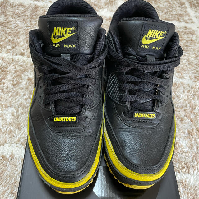 NIKE(ナイキ)のUNDEFEATED NIKE AIR MAX 90 Black Yellow メンズの靴/シューズ(スニーカー)の商品写真